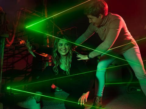 Beat Out! escaperoom lasermaze